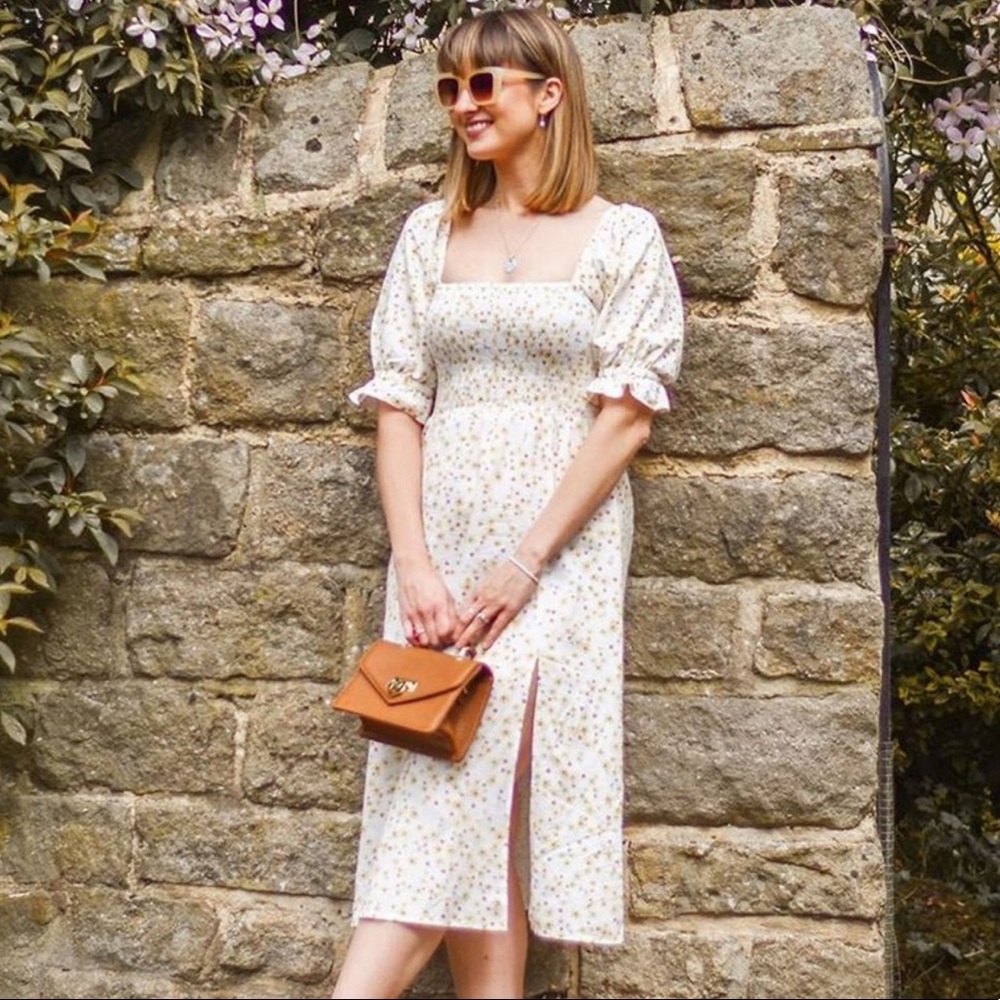 MISS SELFRIDGE IVORY PUFF SLEEVE FLORAL DRESS